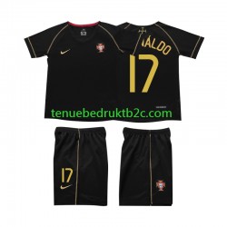 Uitshirt Retro Portugal Cristiano Ronaldo 17 Voetbalteneu Kinderen 2006 S-S